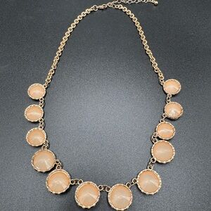 Elegant Gold and Cream Necklace